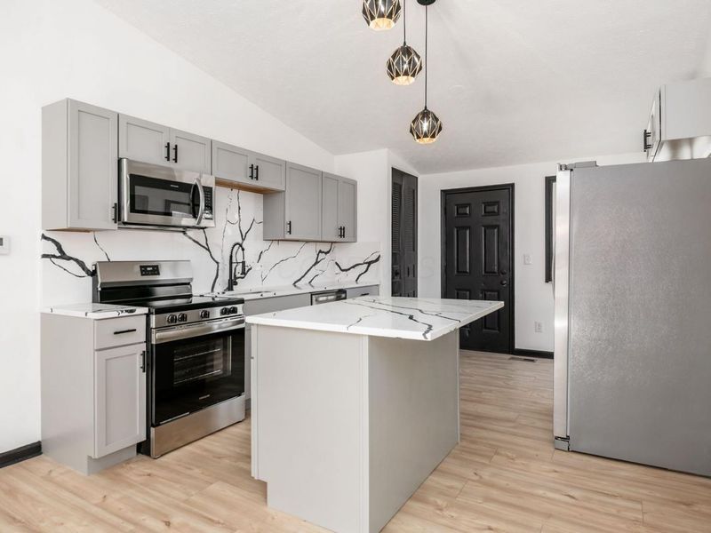 3014 Hubbardton Place , Reynoldsburg, OH 43068 Photo 8