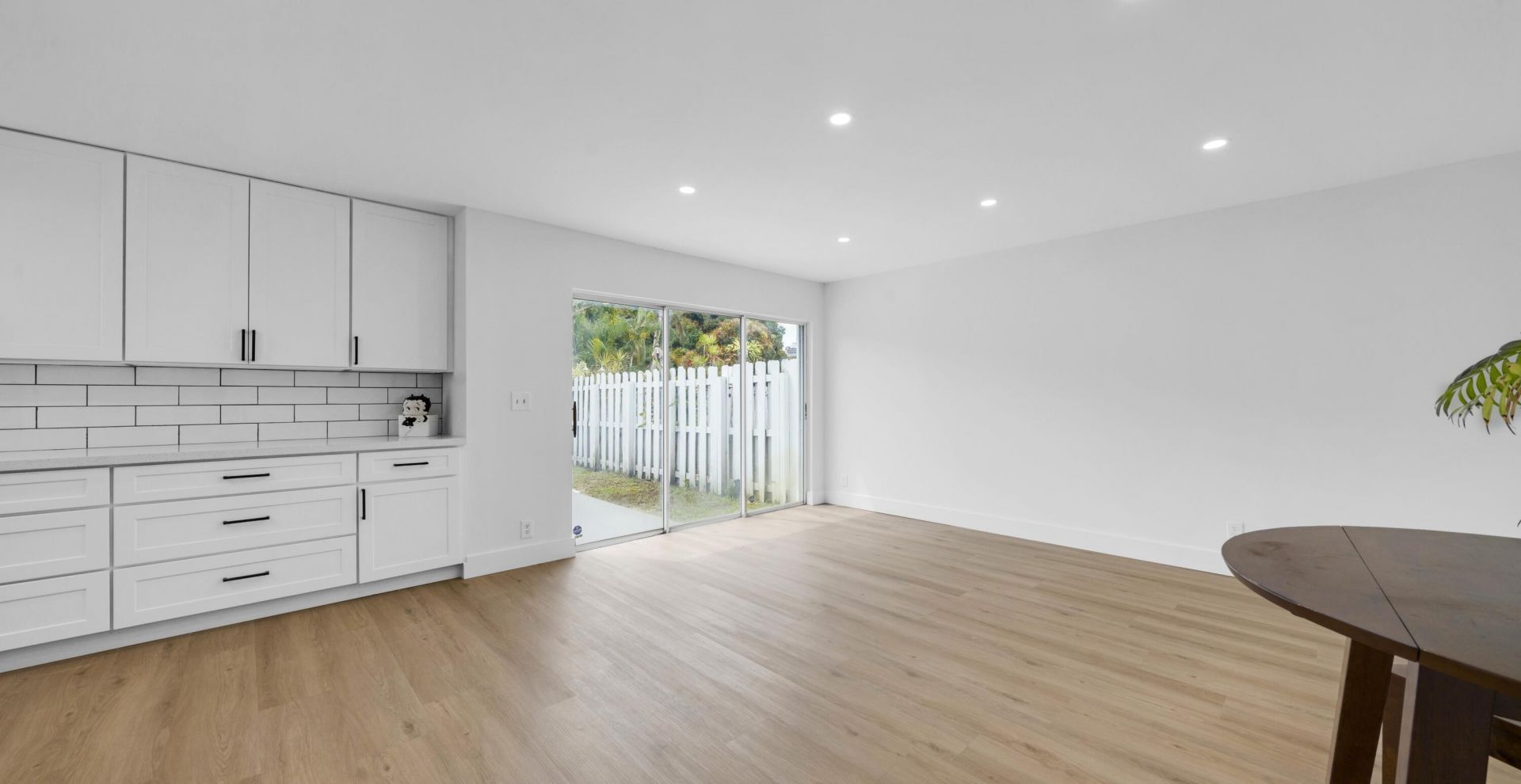 10372 SW 9th Lane, Pembroke Pines, FL 33025 Photo