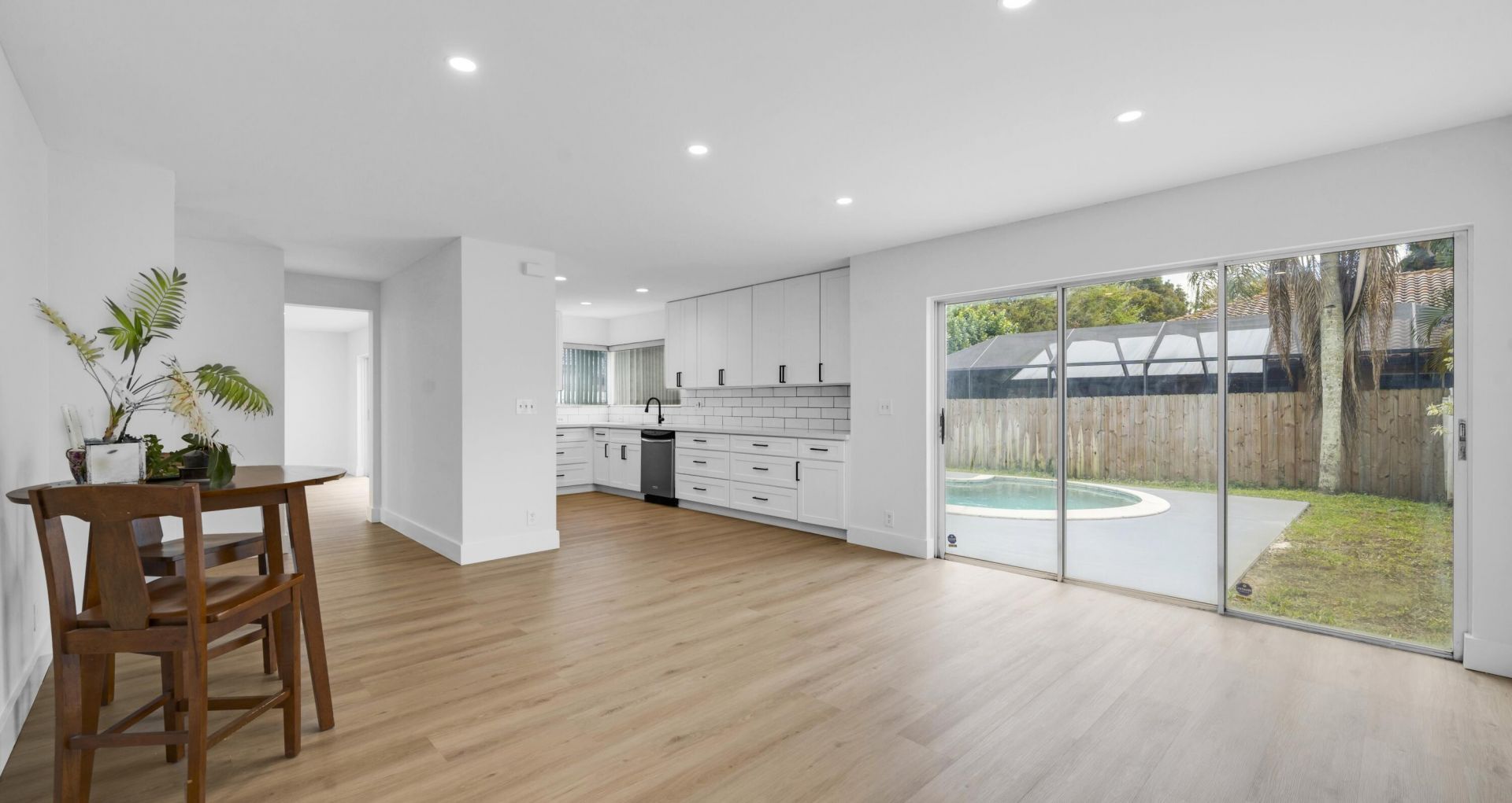 10372 SW 9th Lane, Pembroke Pines, FL 33025 Photo