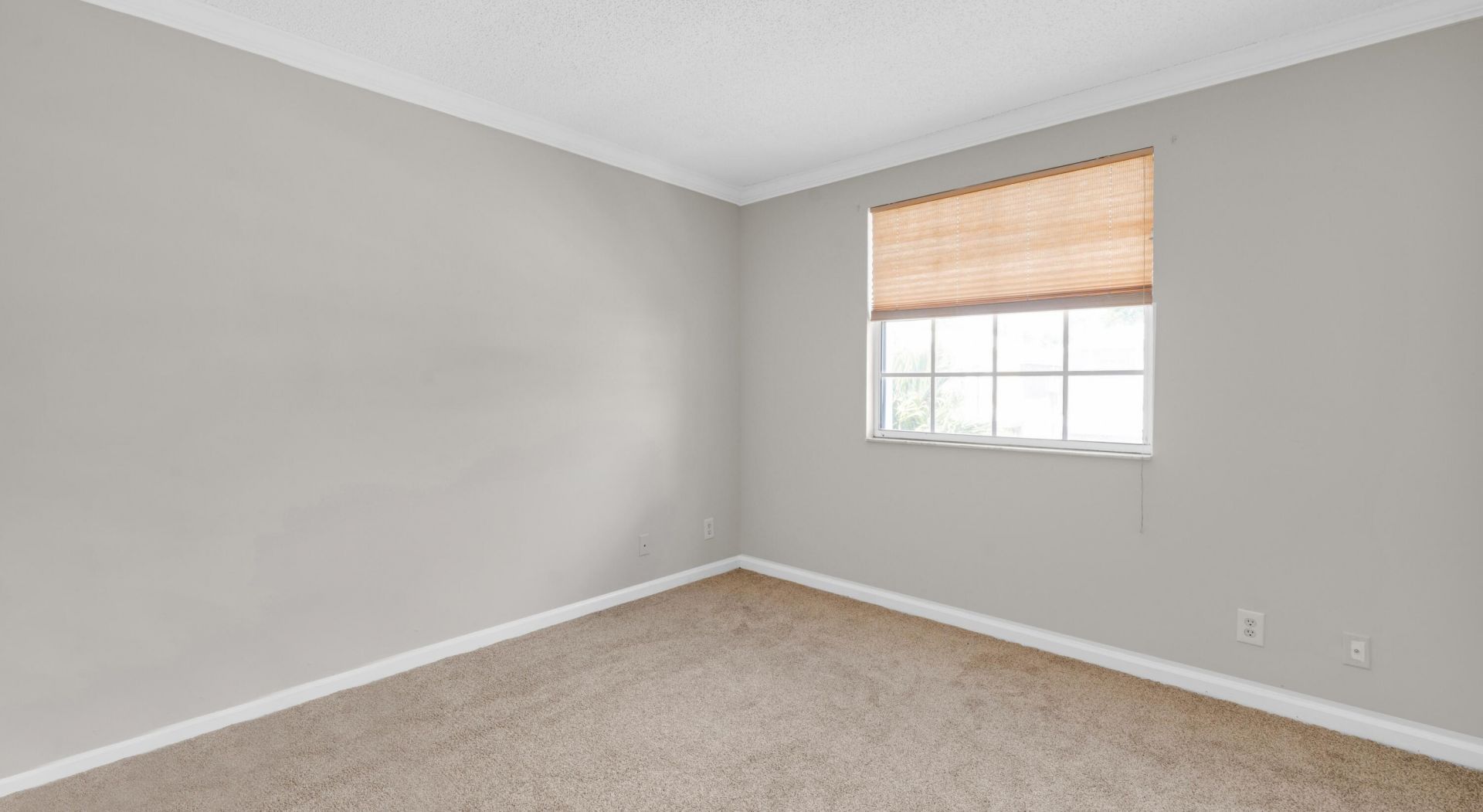 10372 SW 9th Lane, Pembroke Pines, FL 33025 Photo