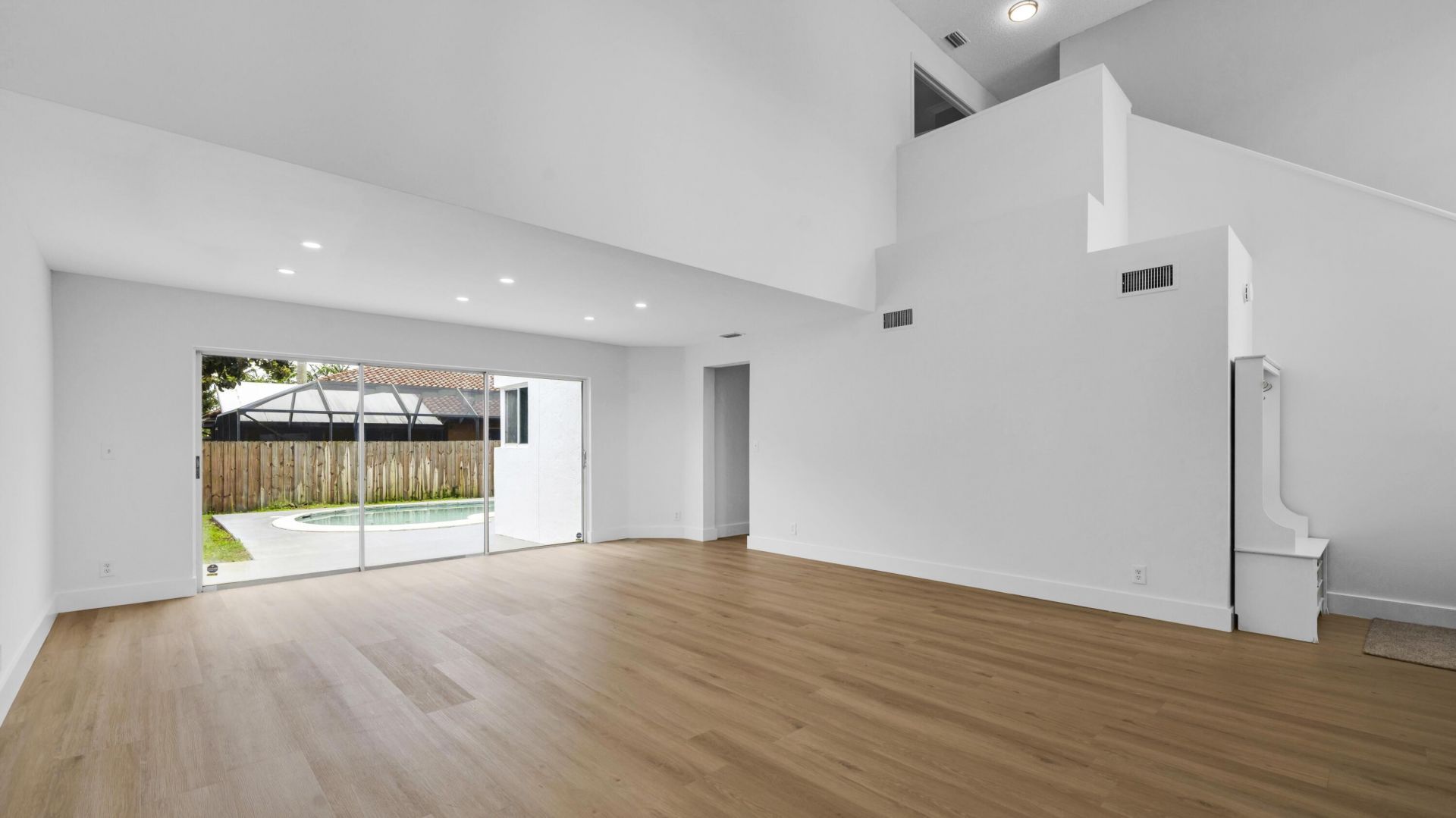 10372 SW 9th Lane, Pembroke Pines, FL 33025 Photo