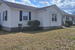 811 17th Ave. photo 4