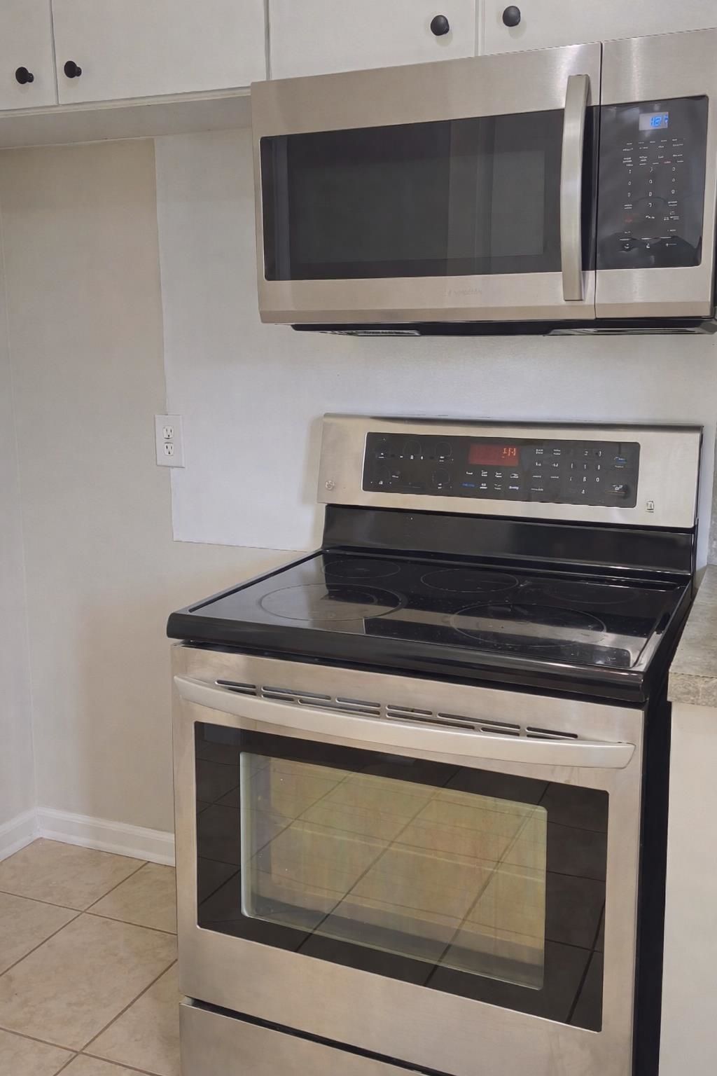 811 17th Ave. Photo 6