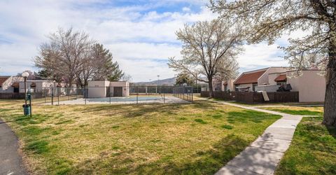 1041 Baywood Drive, Unit D, Sparks, NV 89434 Photo