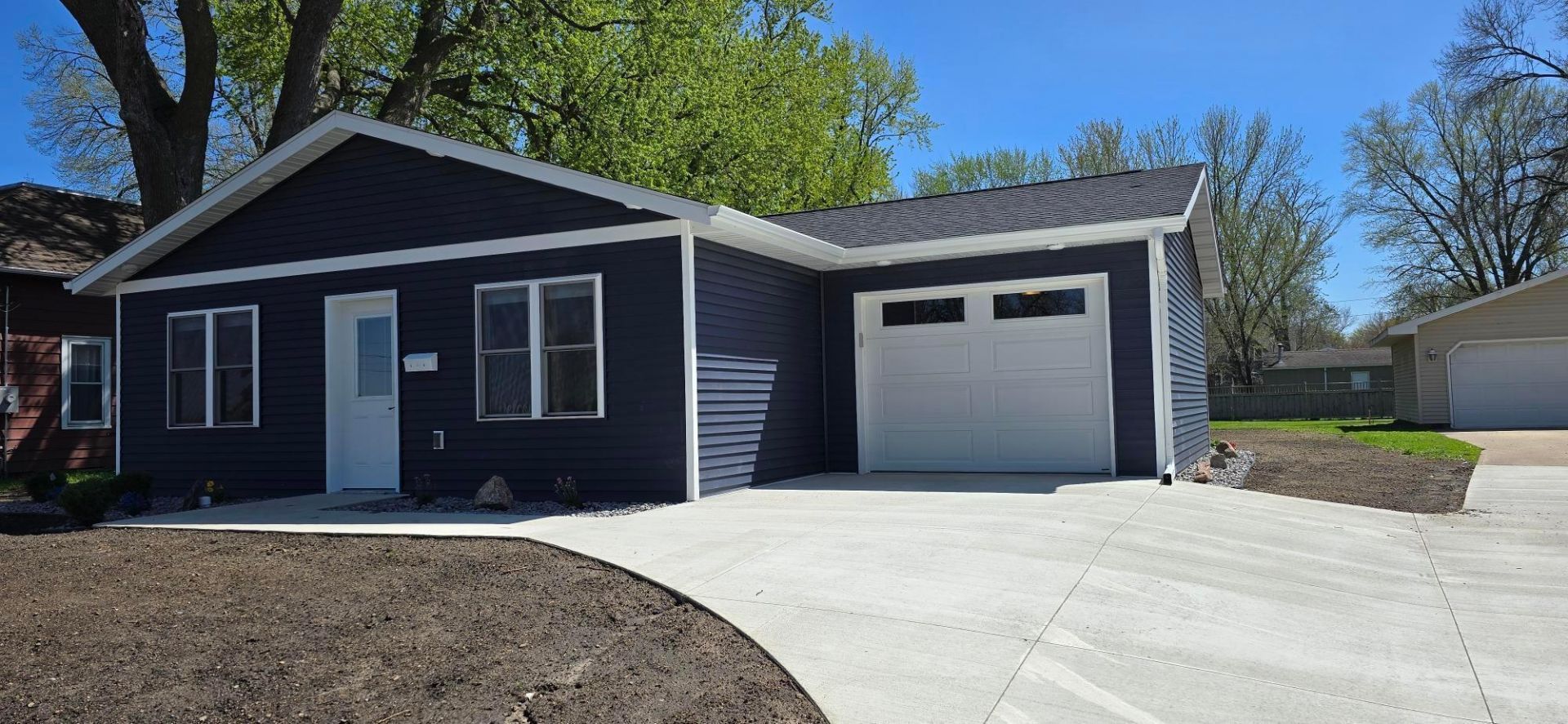 610 E 4th Street, Albert Lea, MN 56007