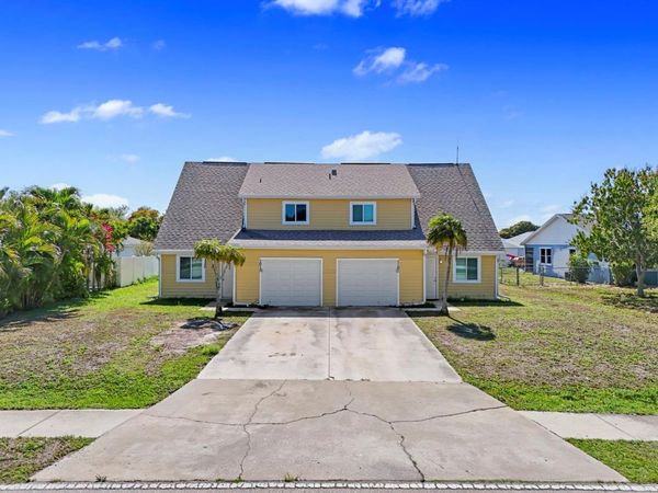 1013 COUNTRY CLUB BOULEVARD , Unit 1101, CAPE CORAL, FL 33990