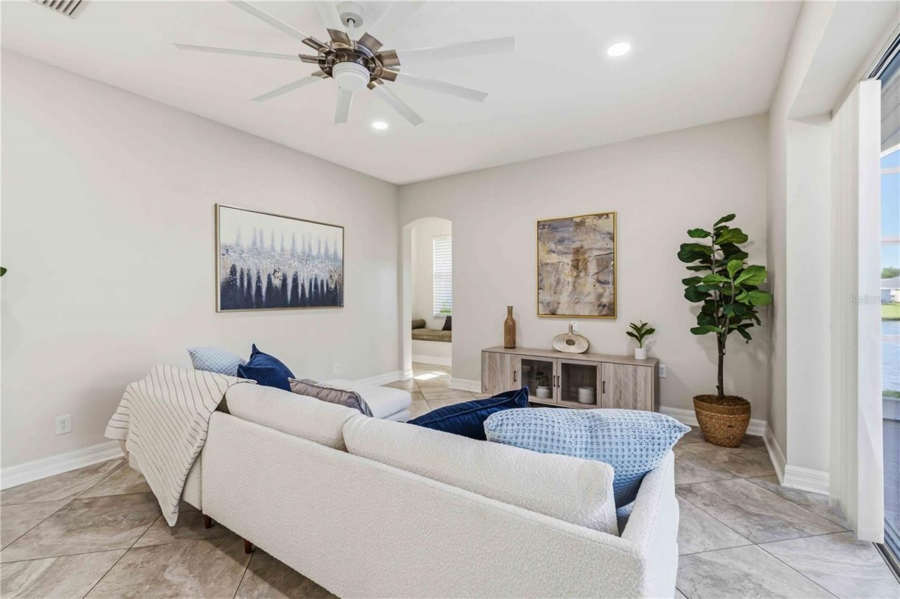8335 Barton Farms Boulevard, Sarasota, FL 34240 Photo