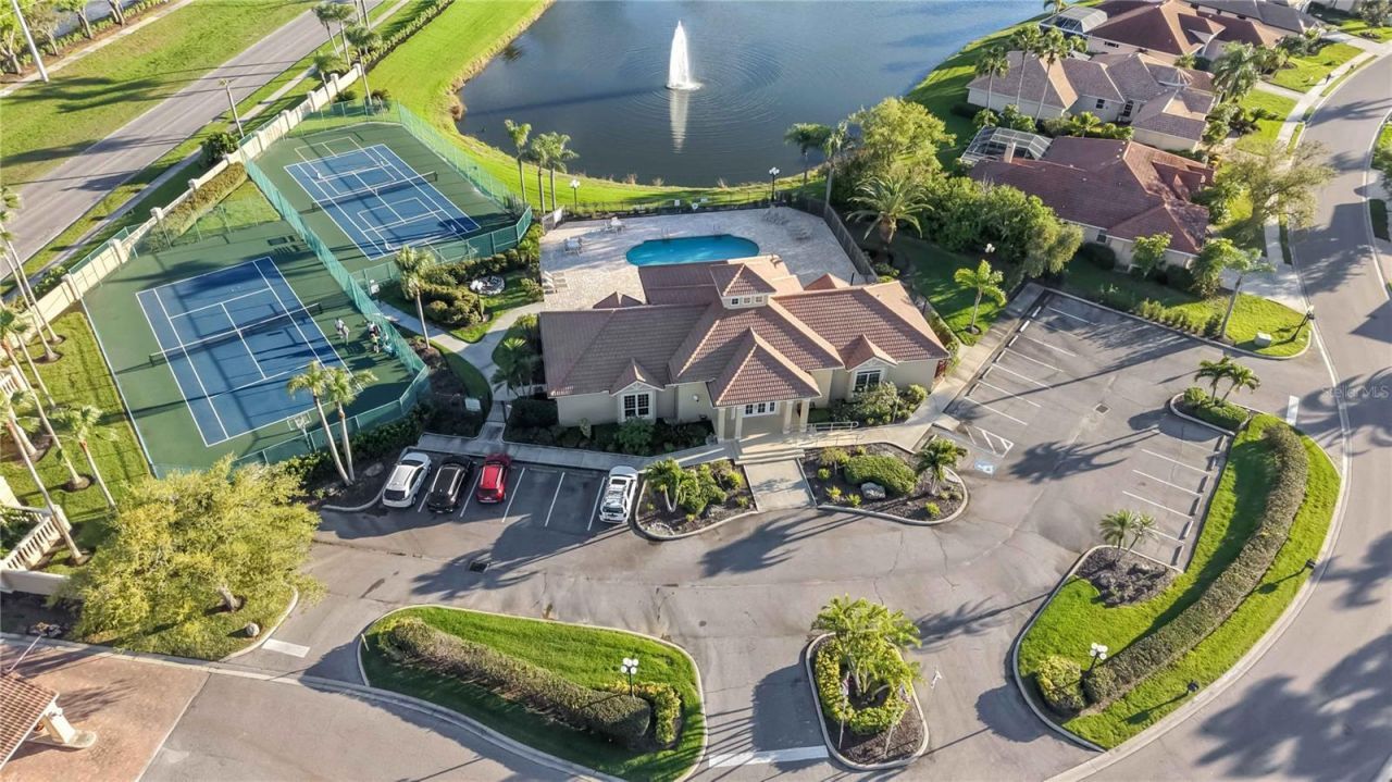 8335 Barton Farms Boulevard, Sarasota, FL 34240 Photo