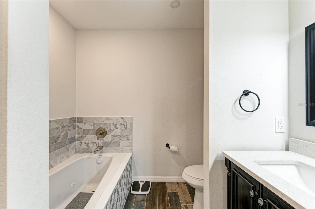 2015 22nd Street W, Bradenton, FL 34205 Photo