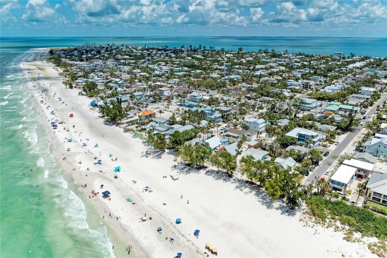 2015 22nd Street W, Bradenton, FL 34205 Photo