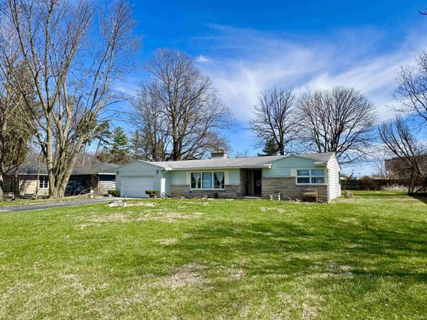 1202 N Sheridan Road, Marion, IN 46952