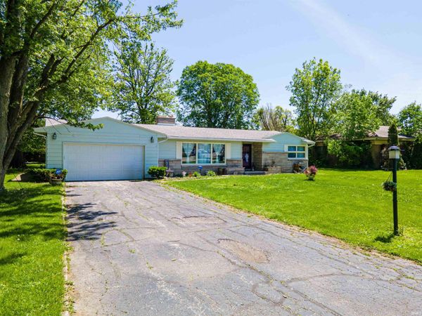 1202 N Sheridan Road, Marion, IN 46952