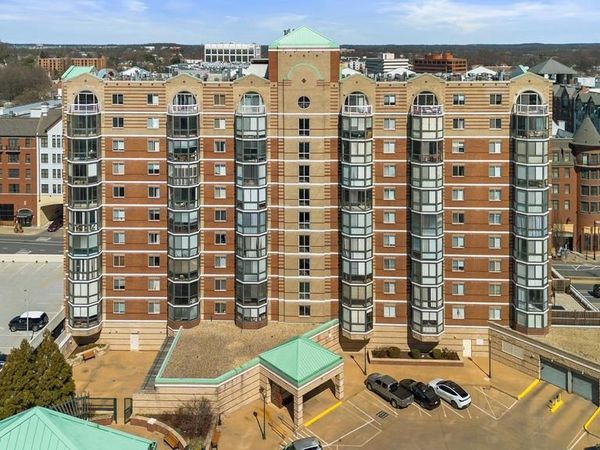 24 COURTHOUSE SQUARE , Unit 611, ROCKVILLE, MD 20850