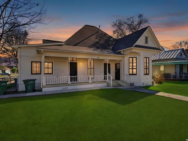 530 E Carson St, San Antonio, TX 78208