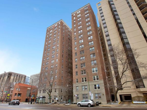 1100 N La Salle Drive , Unit 520, Chicago, IL 60610