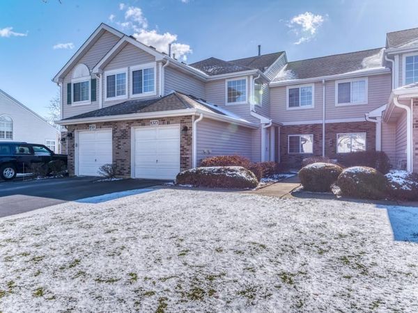 8321 Ripple Ridge , Darien, IL 60561