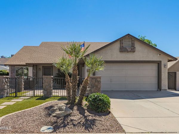 637 W WAGNER Court, Gilbert, AZ 85233