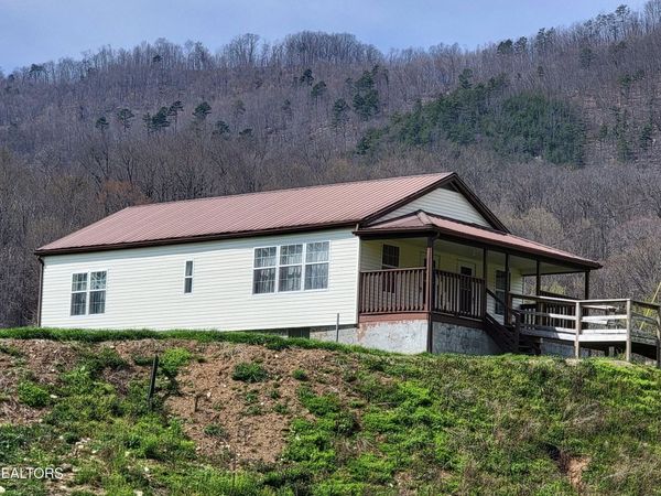 183 Rough House Hollow Rd, Mooresburg, TN 37811