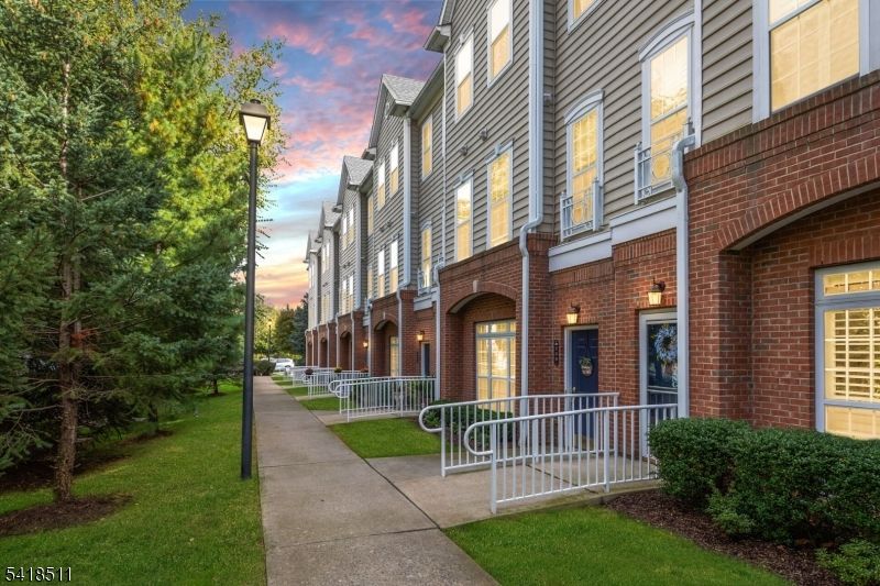 509 Deluca Rd, Belleville, NJ 07109 Main Photo