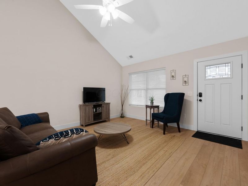 110 Cumberland Meadows Circle , Hebron, OH 43025 Photo 5