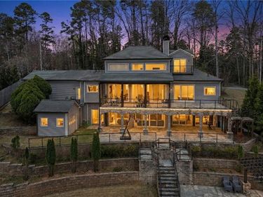 4801 Propes Drive, Oakwood, GA 30566