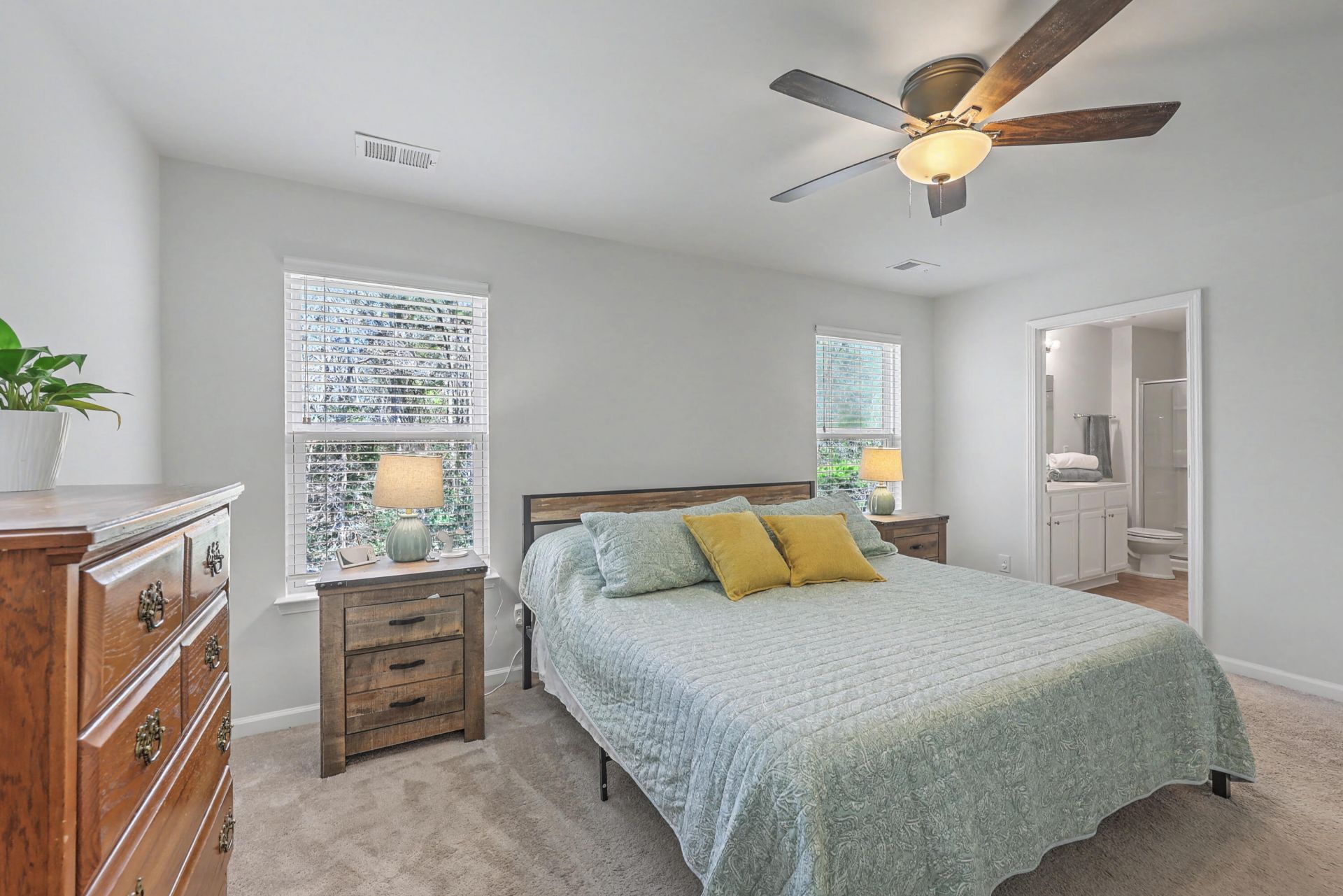 9786 Seed Street Photo 16