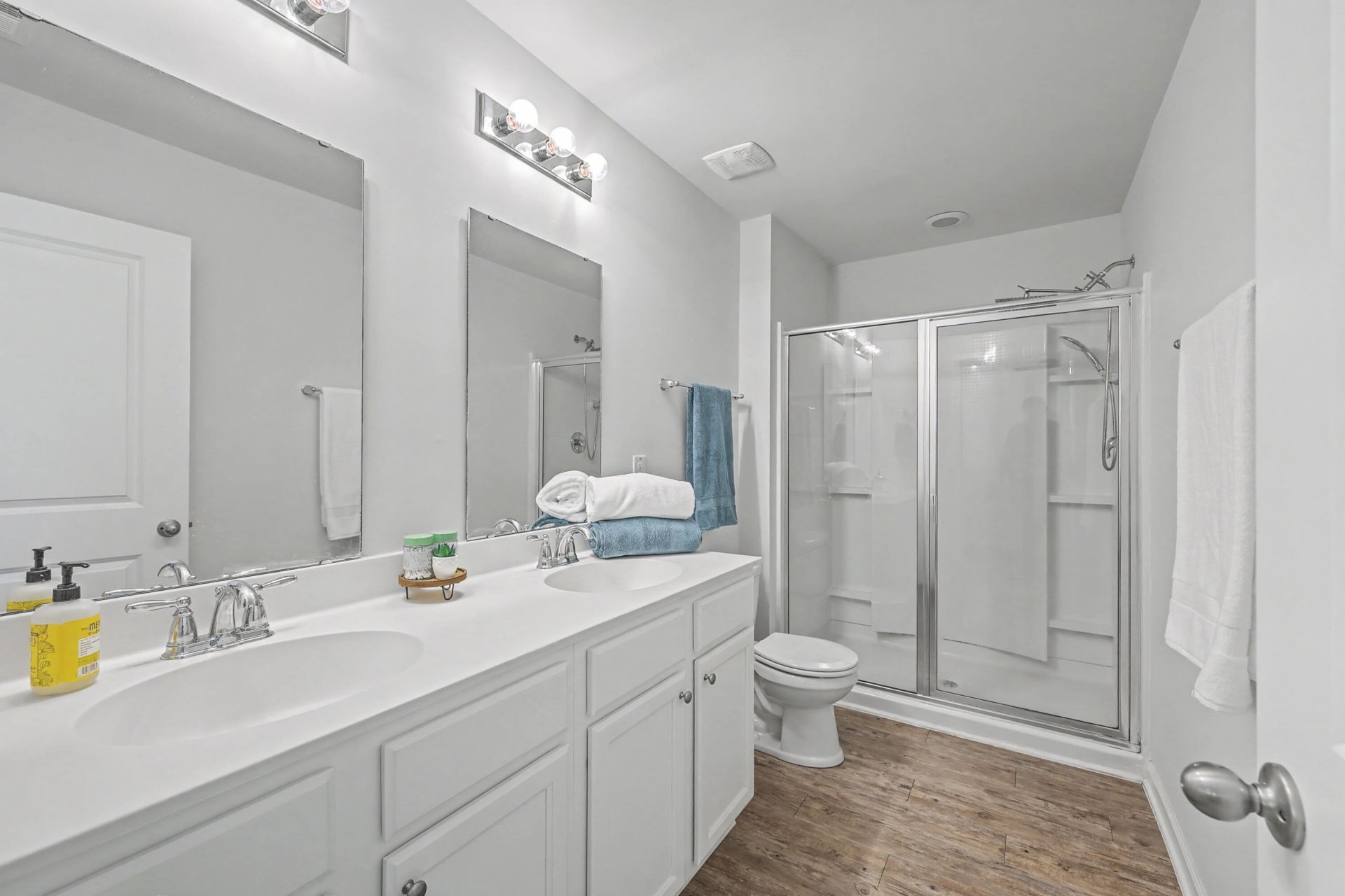 9786 Seed Street Photo 17