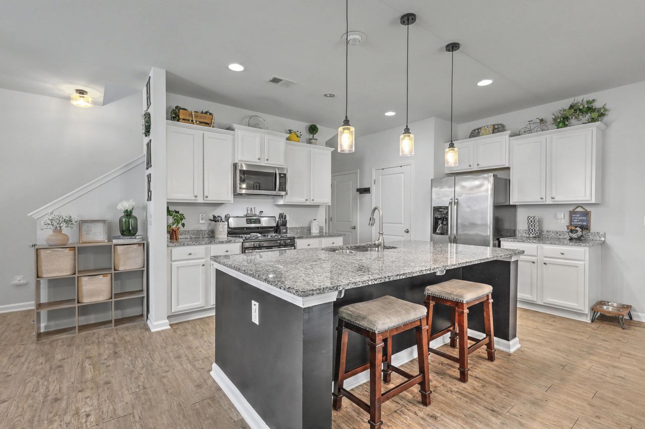 9786 Seed Street Photo 6