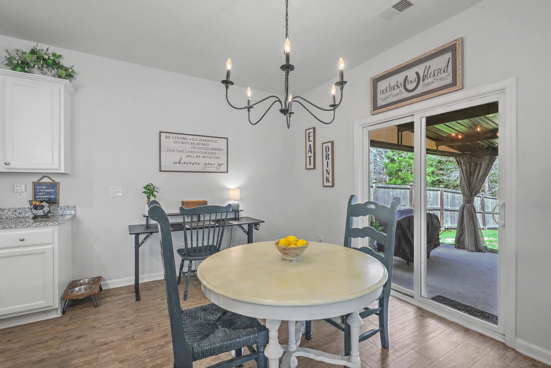 9786 Seed Street Photo 9