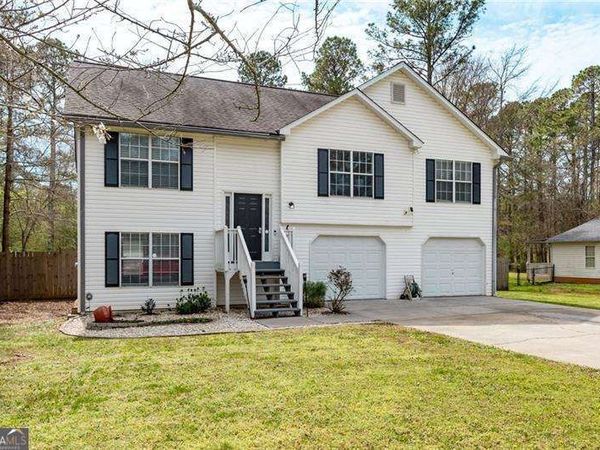 21 Camden Woods Drive NW, Cartersville, GA 30121