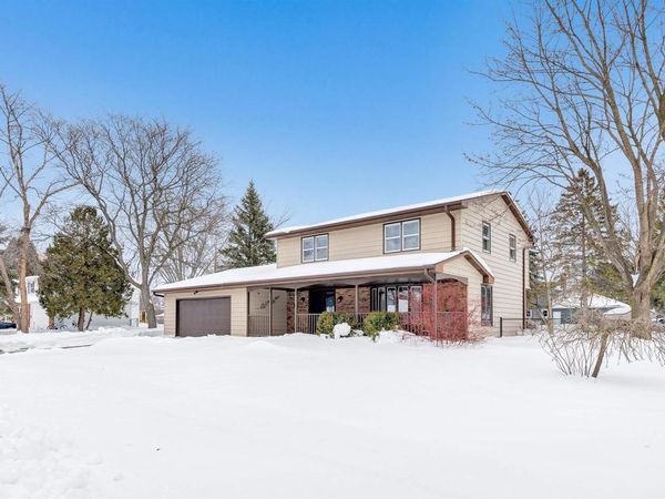 253 SCOUT WAY, De Pere, WI 54115