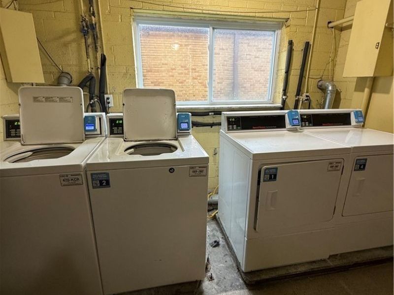 4230 Ridge Road , Brooklyn, OH 44144 Photo 26