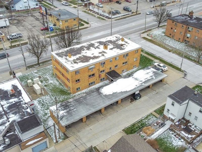 4230 Ridge Road , Brooklyn, OH 44144 Photo 5