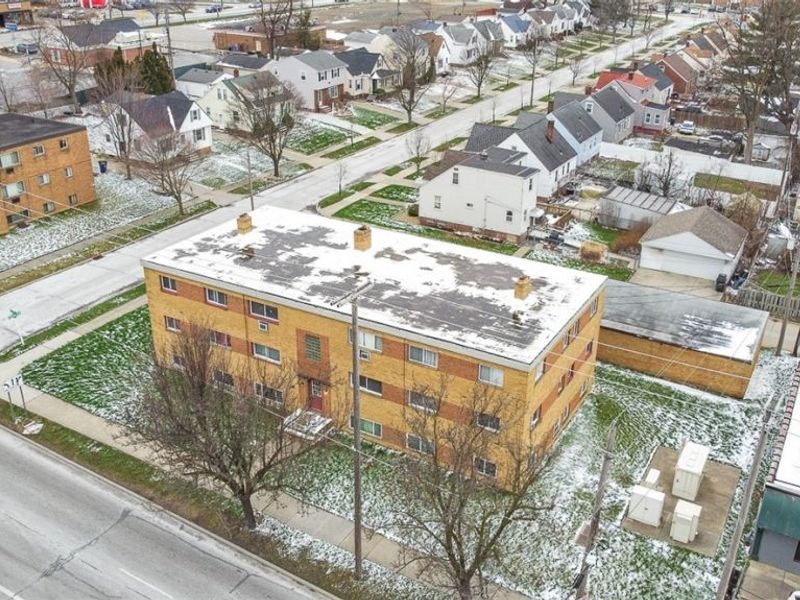 4230 Ridge Road , Brooklyn, OH 44144 Photo 6