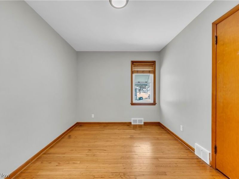 24000 Devoe Avenue , Euclid, OH 44123 Photo 15