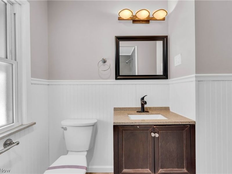 24000 Devoe Avenue , Euclid, OH 44123 Photo 22