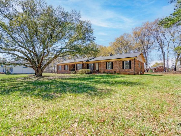 431 N Main Street, Shelby, NC 27239