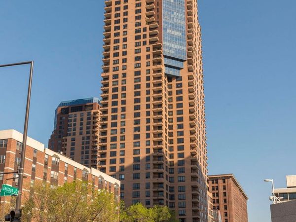 168 6th Street E, Unit 2702, Saint Paul, MN 55101