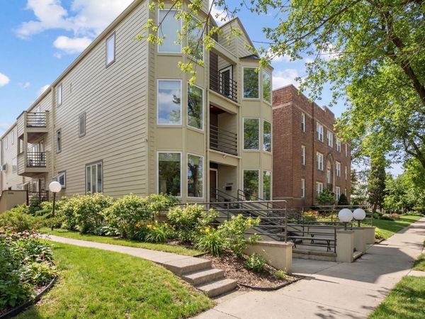 2726 Humboldt Avenue S, Unit B, Minneapolis, MN 55408