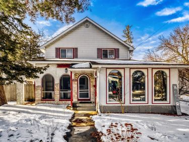 4450 38th Avenue N, Robbinsdale, MN 55422