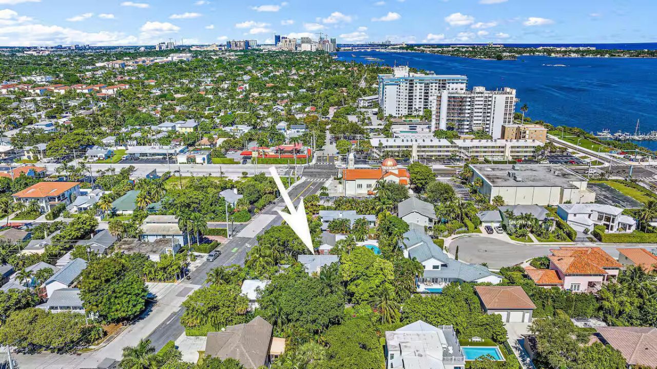 4110 Washington Road, West Palm Beach, FL 33405 Photo