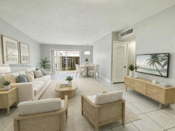 9000 SW 137th St , Unit 16-5, Miami, FL 33176