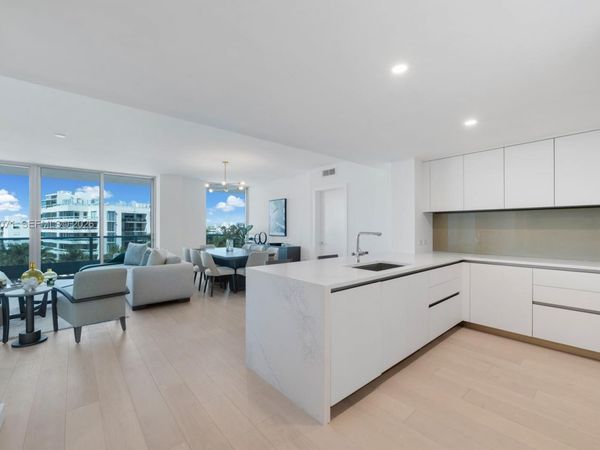 9221 E Bay Harbor Drive , Unit 610, Bay Harbor Islands, FL 33154