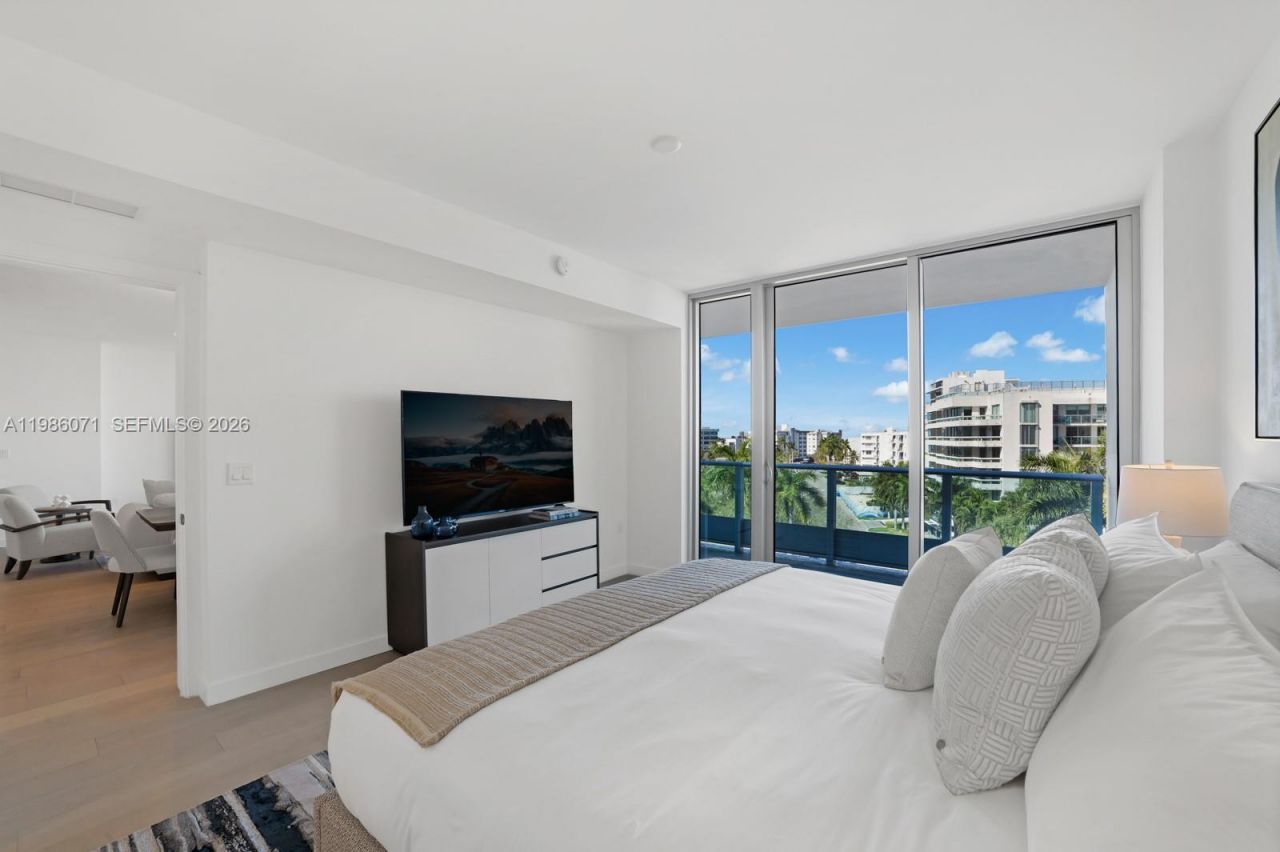 9221 E Bay Harbor Drive , Unit 610, Bay Harbor Islands, FL 33154 Photo