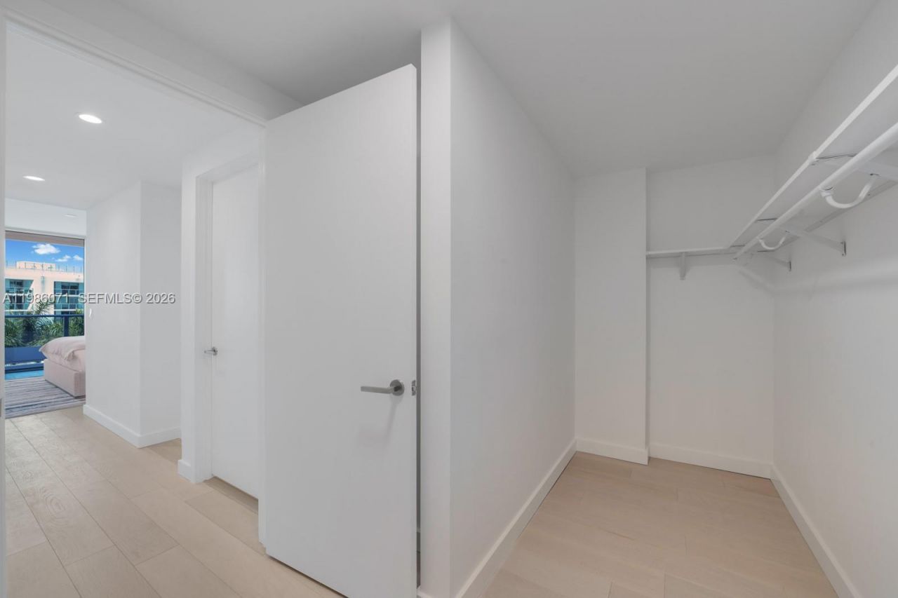 9221 E Bay Harbor Drive , Unit 610, Bay Harbor Islands, FL 33154 Photo