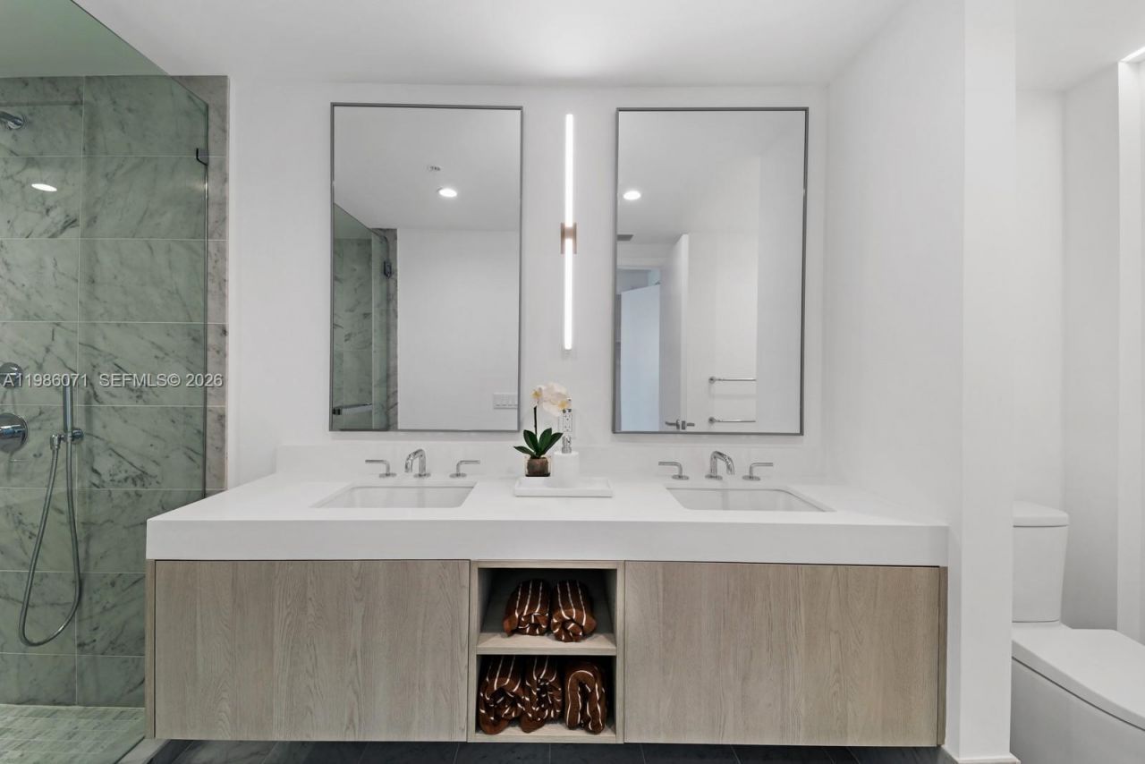 9221 E Bay Harbor Drive , Unit 610, Bay Harbor Islands, FL 33154 Photo