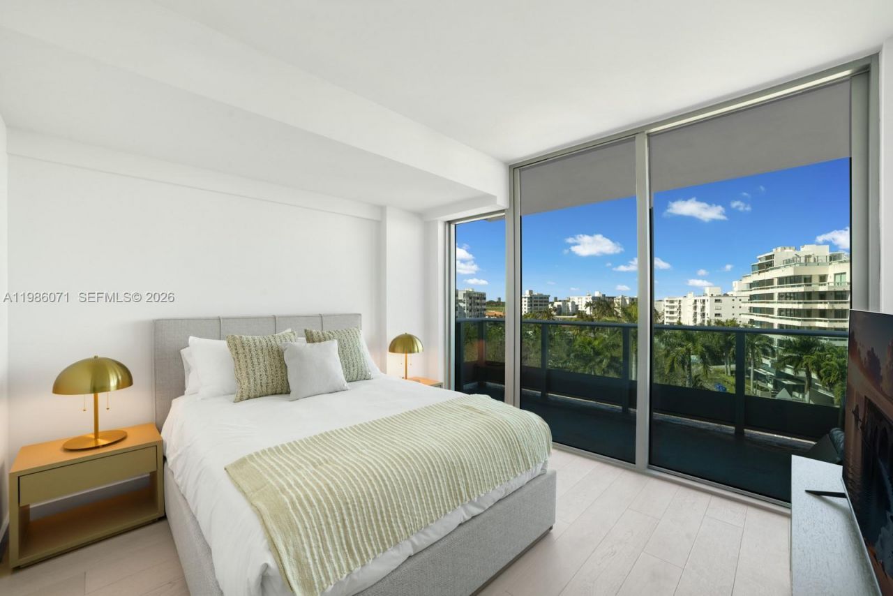 9221 E Bay Harbor Drive , Unit 610, Bay Harbor Islands, FL 33154 Photo