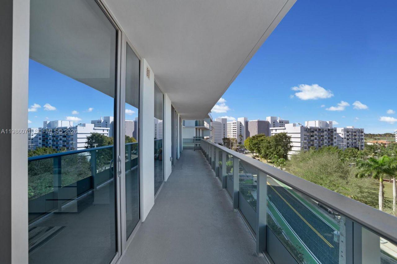 9221 E Bay Harbor Drive , Unit 610, Bay Harbor Islands, FL 33154 Photo