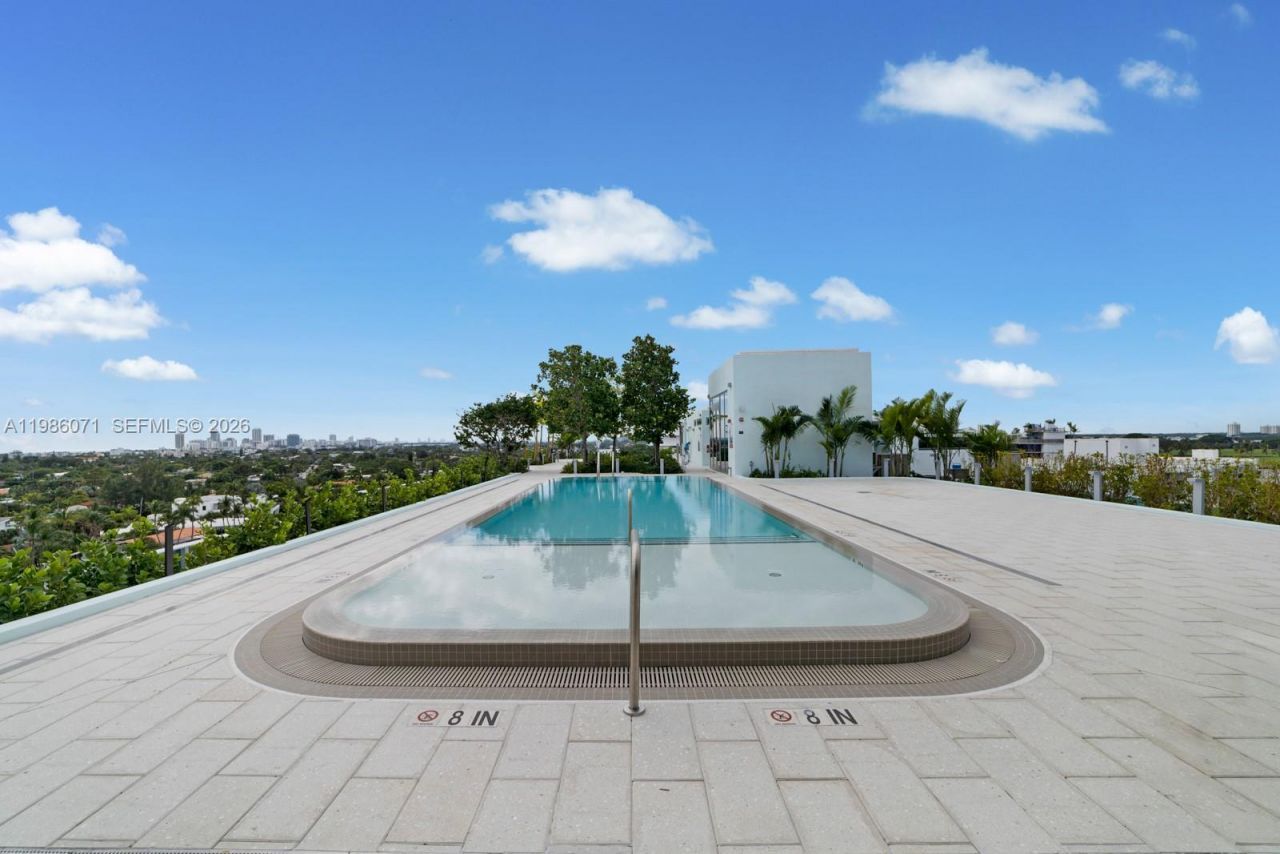 9221 E Bay Harbor Drive , Unit 610, Bay Harbor Islands, FL 33154 Photo