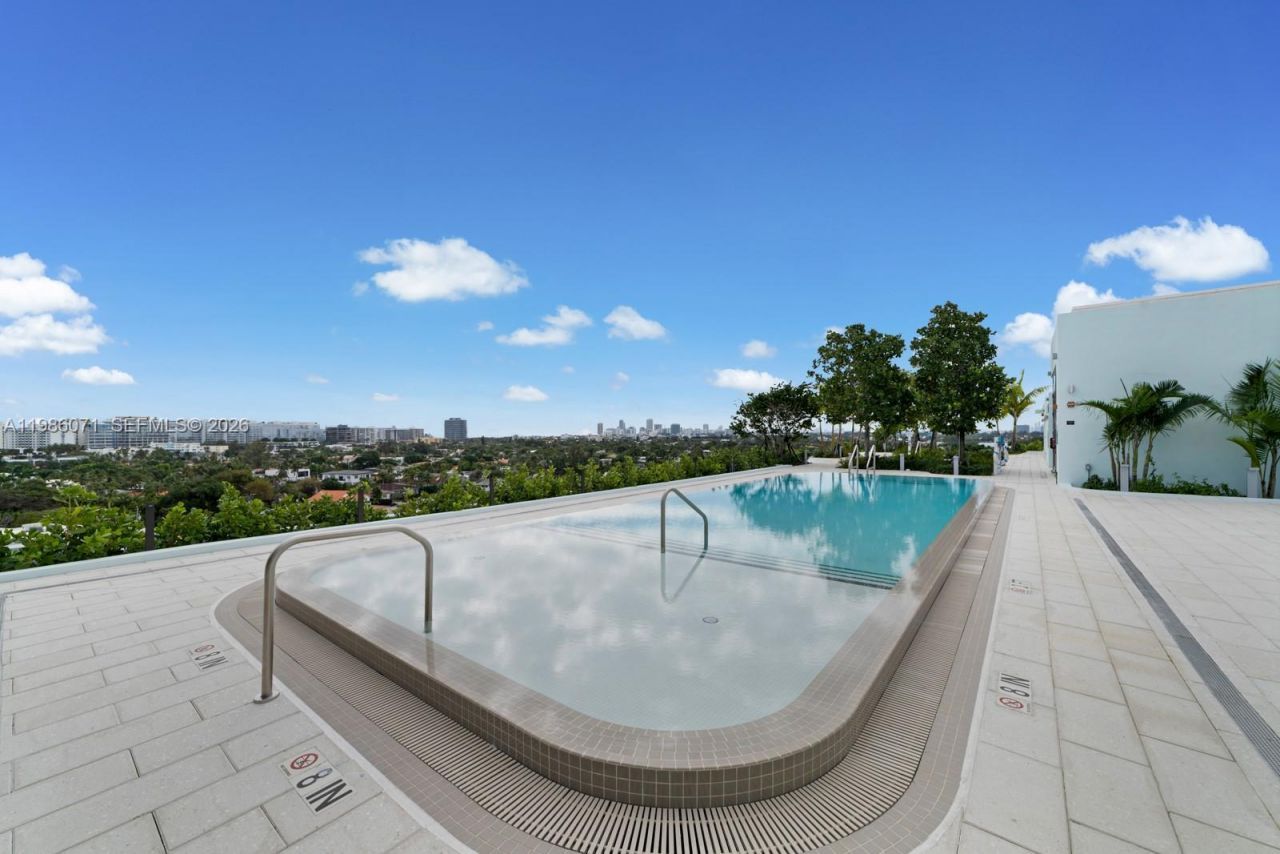 9221 E Bay Harbor Drive , Unit 610, Bay Harbor Islands, FL 33154 Photo